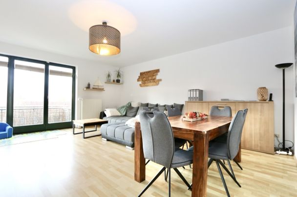 Attraktive 3-Raum-Mietwohnung in der östlichen Altstadt, ca. 80m² Wfl. mit Balkon! - Photo 1