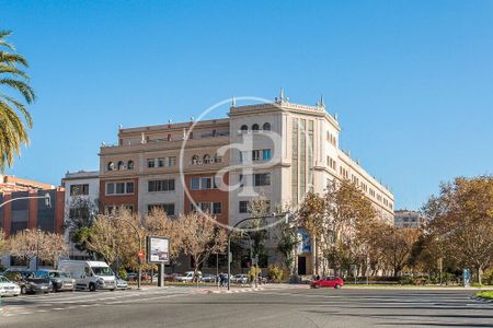 Valencia Capital, Valencian Community 46010 - Photo 3