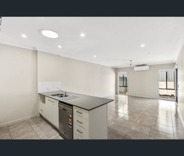 5/40 Taurus Circuit, Coomera, Qld 4209 - Photo 3