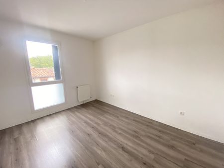 Ramonville - Appartement T4 avec balcon et parkings - Photo 4