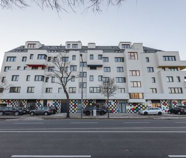 Schöne Zweizimmer-Wohnung mit Loggia in bester Lage! - Photo 2