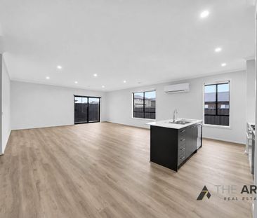 4 Bedroom Brand-New House with Solar Panels in a Prime Location! - Photo 1