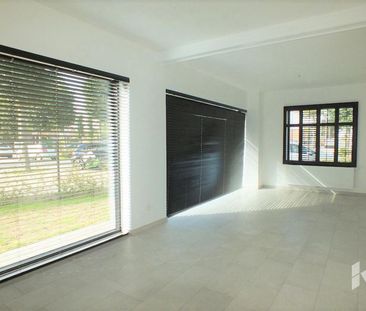 Gelijkvloerse verd. + tuin te huur - Photo 6