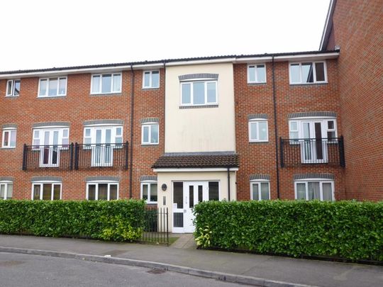 2 bedroom flat to rent - Photo 1