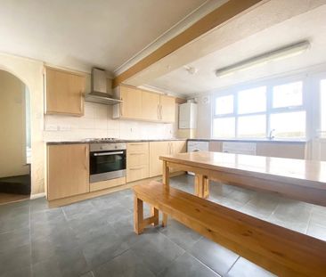 6 bedroom house to rent - Photo 5