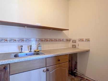 Studio to rent - Photo 5