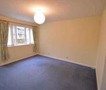 3 bedroom House - FORRESTERS DRIVE, WELWYN GARDEN CITY - Photo 4
