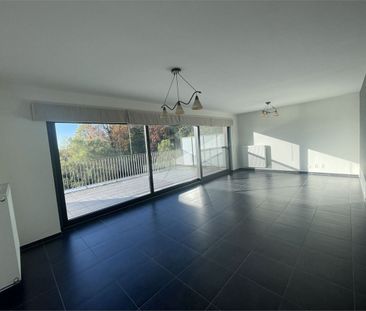 Appartement te huur in Genk voor € 920 met 2 slaapkamers - foto 2