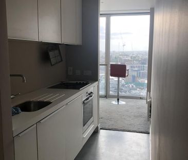 Studio to rent - Photo 3