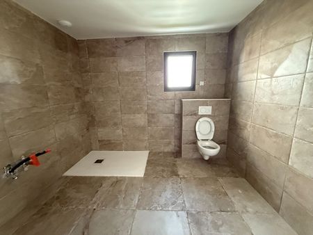 Location Maison 6 pièces 150m² ST MARS DU DESERT 44850 - Photo 2