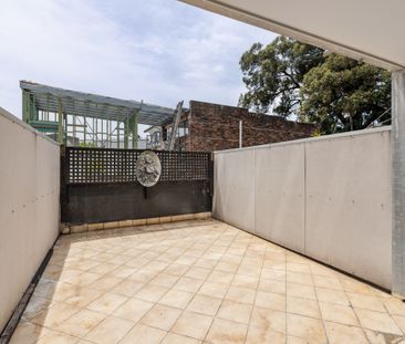 207/302-308 Crown Street, Darlinghurst NSW 2010 - Studio For Rent |... - Photo 5