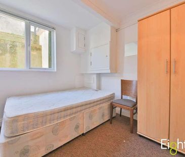 Milner Road, Brighton, East Sussex, BN2 - Photo 2