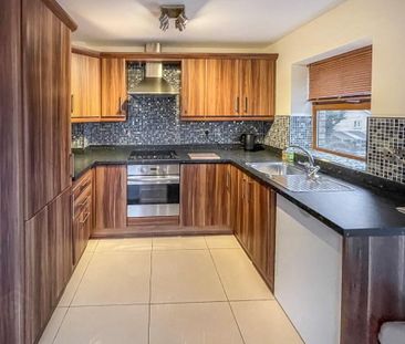 31 Laurel Wood, Lower Ballinderry, Antrim, BT28 2GQ - Photo 1