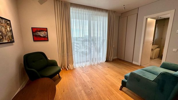Apartament 5 camereI Floreasca I 2 locuri de parcare incluse - Photo 1
