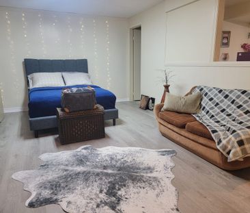 For Lease - 1903 Rosefield Road, Pickering, Ontario - Photo 2