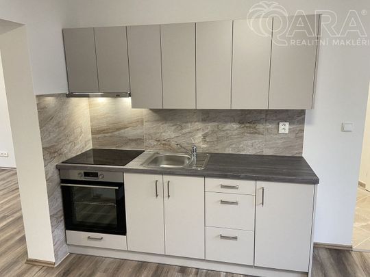 Pronájem bytu 3+1 69 m² - Fotografie 1