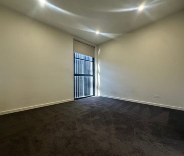 94 Queen Street, Reservoir, VIC 3073 - Photo 5