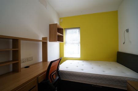 96 Caernarfon Road - Photo 5