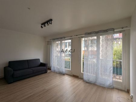 COURBEVOIE - Photo 3