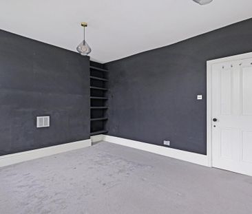 2 bedroom maisonette to rent - Photo 6