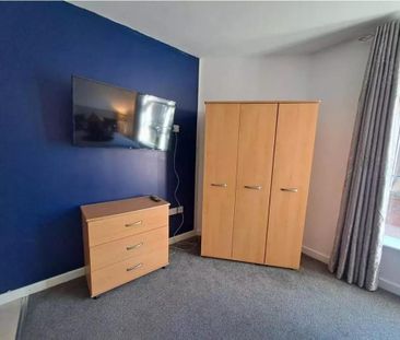 1 bedroom bedsit to rent - Photo 1