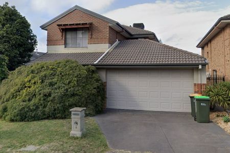 8 St Johns Court, South Morang. - Photo 3