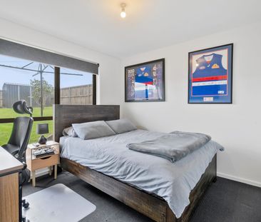 A Home Full of Warmth on Friendship Drive - Photo 6