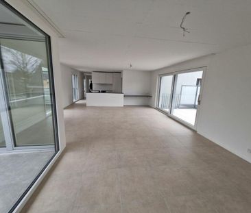 schöne, neuwertige und grosse 3,5-Zimmer-Attikawohnung - Foto 2