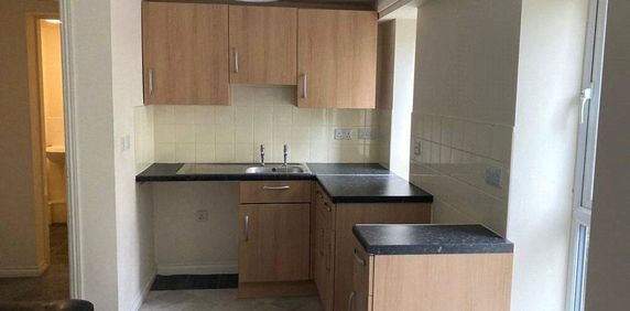 1 bedroom apartment to rent - Photo 2