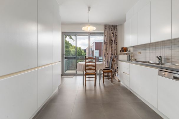 Prachtig appartement in het centrum van Izegem met garage - Foto 1