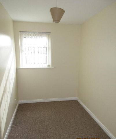 24b Cairndore Walk, Newtownards, BT23 8PE - Photo 5