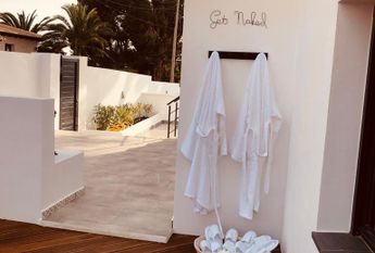 LONG-TERM RENTAL FROM SEPTEMBER 2026. Modern villa with pool and sea views for rent in Moraira.