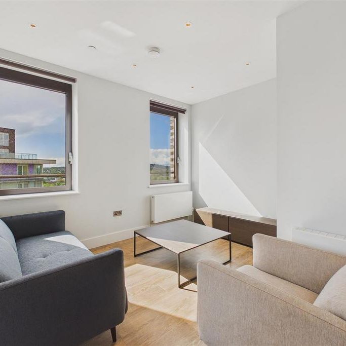 3 bedroom apartment to rent - Photo 1