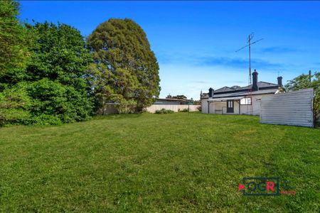 27 Hamilton Street, Broadford - Photo 5