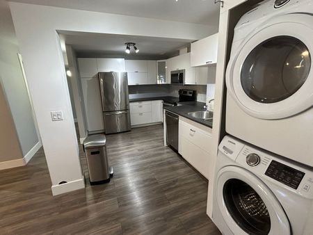 2 bed/1 bath Suite in Rose Valley - Photo 2