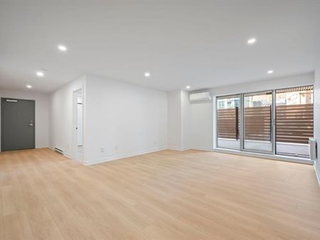 Unit 406: Entire unit - Photo 2