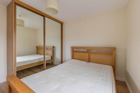 23 Sir Richard Wallace Road, Lisburn, BT28 3ZH - Photo 5