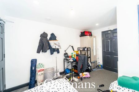 6 bedroom terraced house to rent - Photo 3