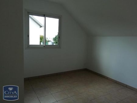 Location Appartement 3 pièces 50m² LE TAMPON 97430 - Photo 2