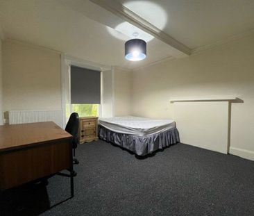 Springfield, Dundee - Photo 3