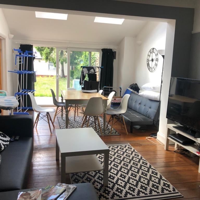 Room in a Shared House, Tybenham Road, SW19 - Photo 1