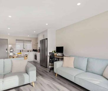 Contemporary comfort - 2 Bedrooms - Photo 5