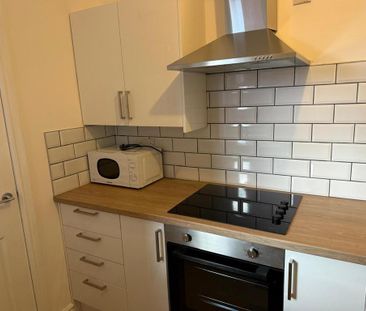 2 bedroom house share to rent - Photo 6