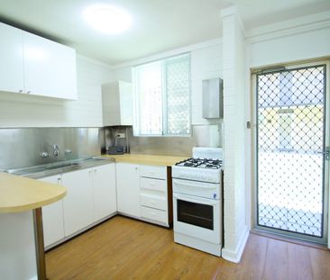 SUPERB SUBIACO LOCATION OPPOSITE PARK! - Photo 6