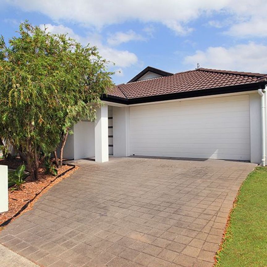 11 Peppermint Cres, 4556, Sippy Downs Qld - Photo 1