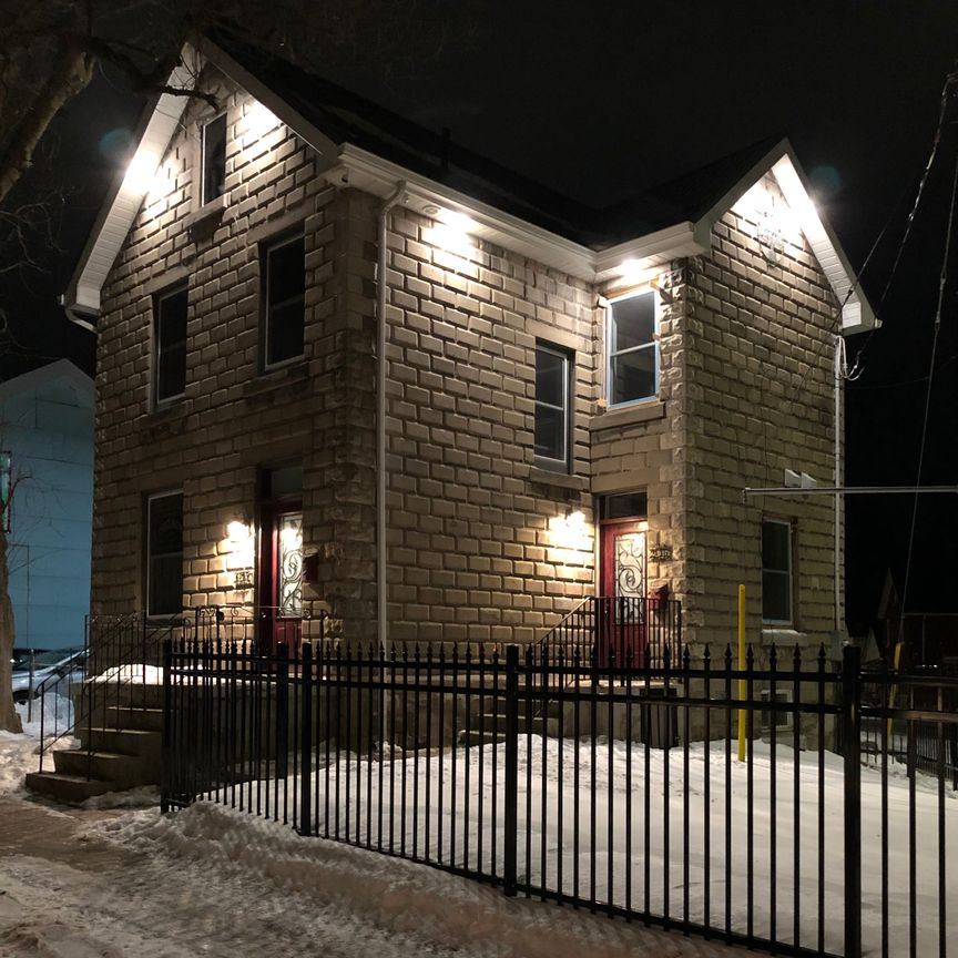 For Lease - 45 Chestnut Street Unit# 1, Kingston, Ontario - Photo 1