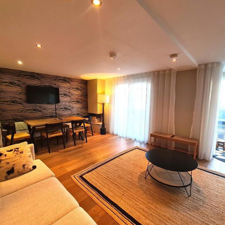 SHORT TERM, 8 Peninsula Apartments, Portrush, BT56 8AB - Photo 1