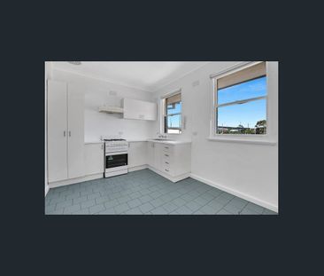 Inner-north living with comfort and convenience - Photo 5