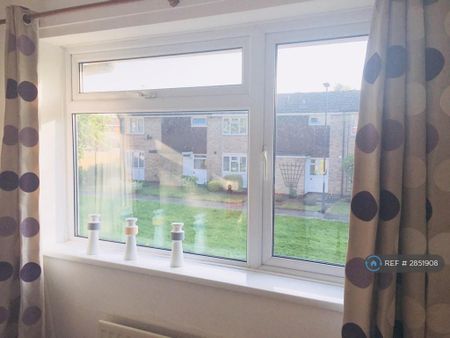3 bedroom terraced house to rent - Photo 2