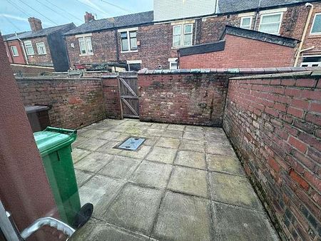 Heather Street, Clayton, Manchester, M11 - Photo 5